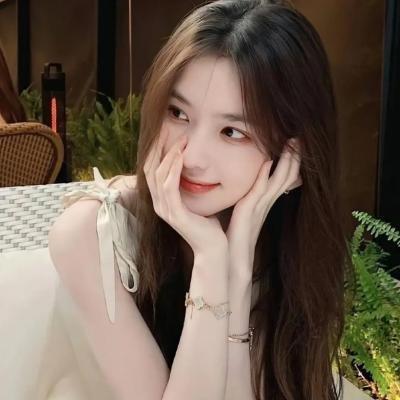 阿罗有枝彩色笔